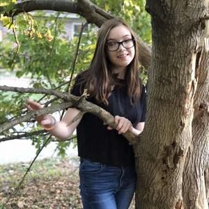 Meet your Posher, Carissa